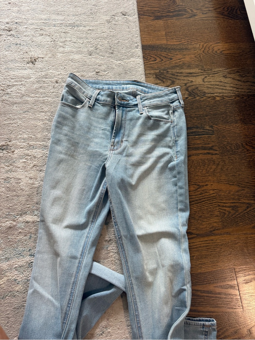 Light Wash Women’s Jeans - Classic Straight